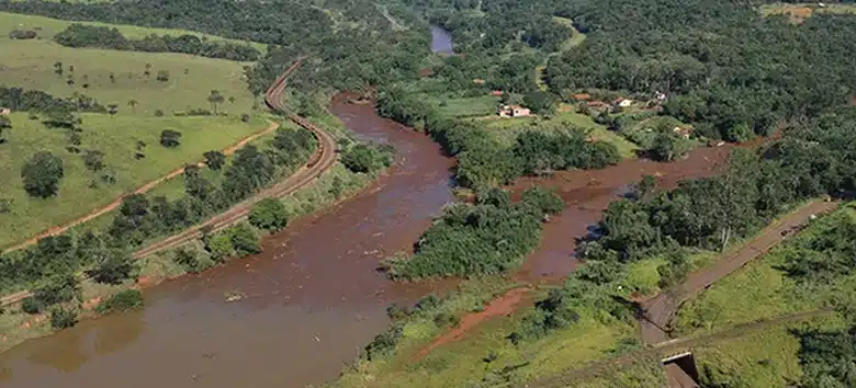 brumadinho-vale-retirada-rejeitos-paraopeba-