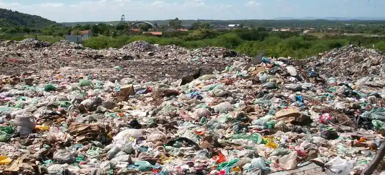 manaus-lixoes-ceu-aberto
