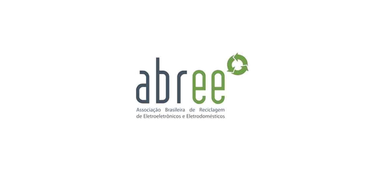 Leia mais sobre o artigo ABREE e a capital Vitória/ES assinam Acordo de Cooperação para reciclagem de eletroeletrônicos e eletrodomésticos