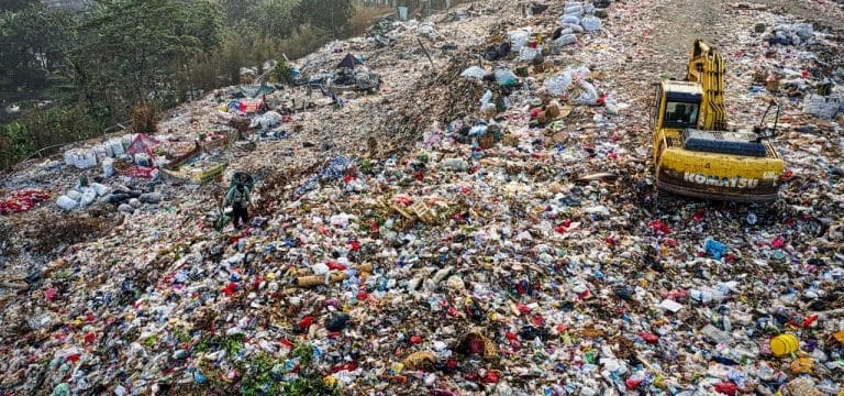 Destinação e Tratamento de Resíduos no Acre