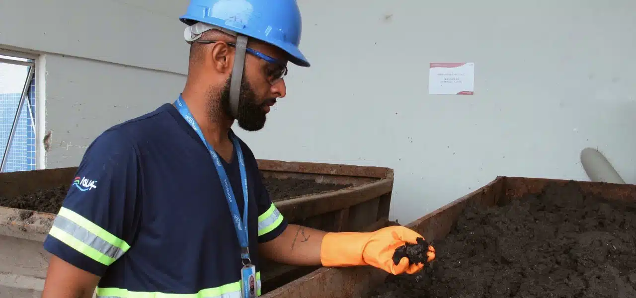 Iguá Transforma lodo de Esgoto em Adubo