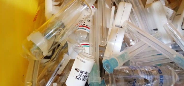 resíduo hospitalar