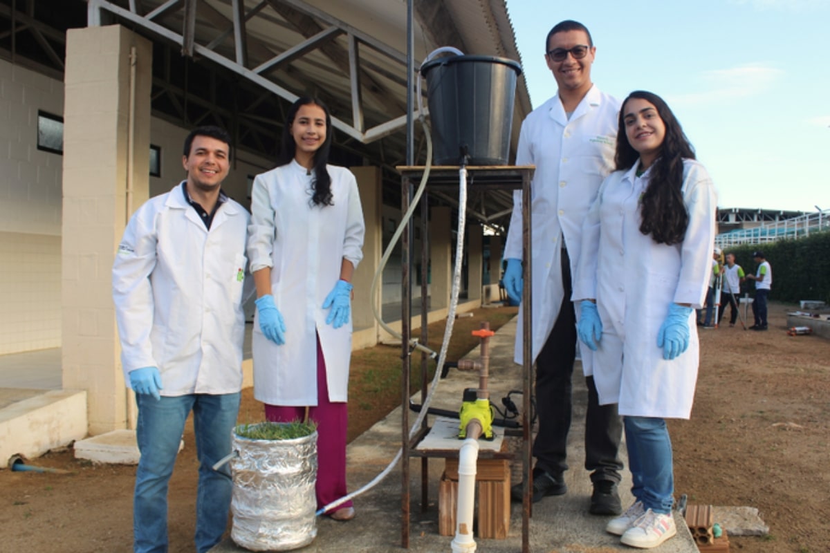 Leia mais sobre o artigo Estudantes criam projeto de sistema alternativo de tratamento de águas de esgoto no Sertão