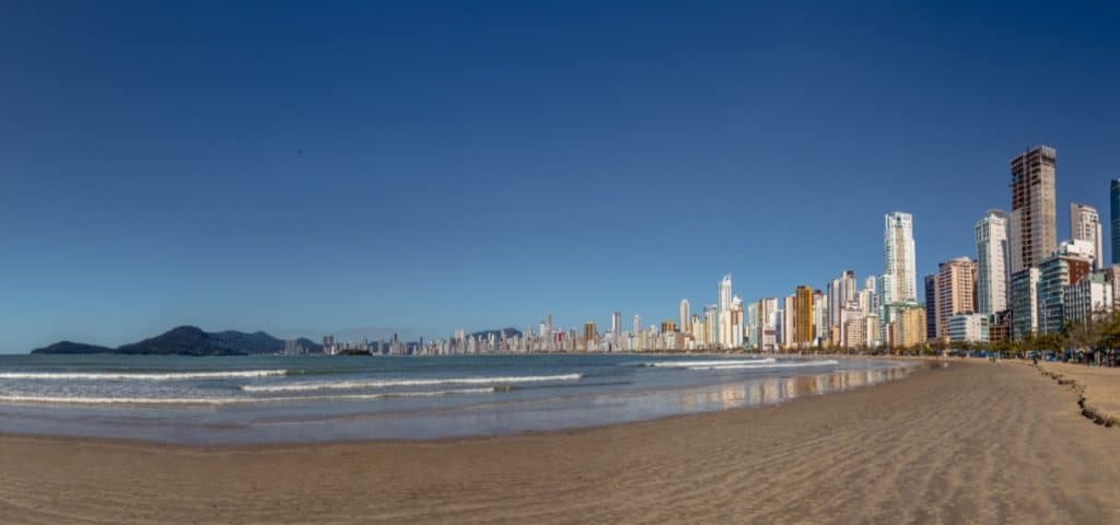 Crise de Saneamento em Balneário Camboriú