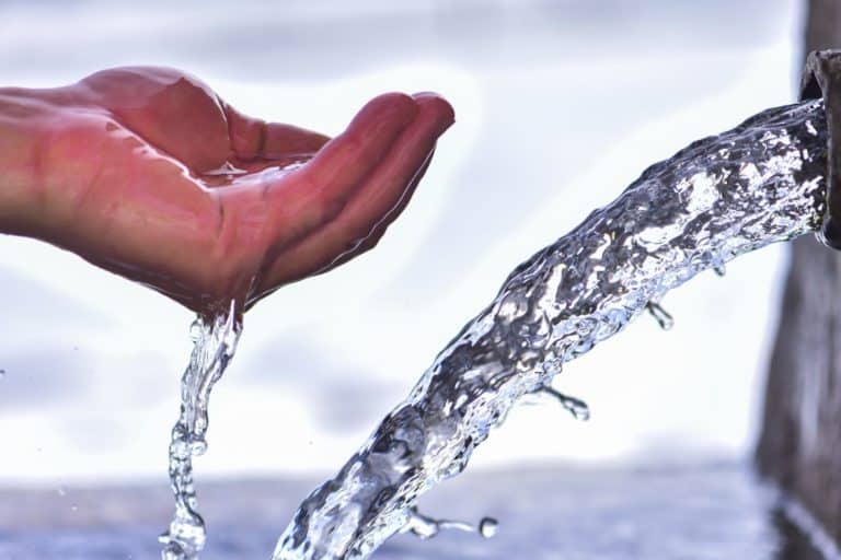 Inclusão de reúso da água na Política de Recursos Hídricos