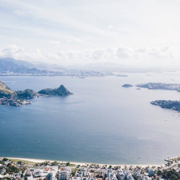 Baía Guanabara Chorume