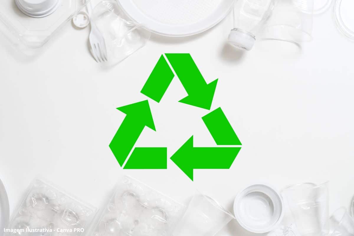 lixo plástico em bioplástico