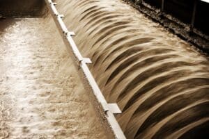 PPPs em saneamento podem levar R$ 20,3 bilhões a mais de 470 municípios em 2026