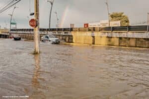 Cidades gastam milhões e continuam alagando, onde está o erro