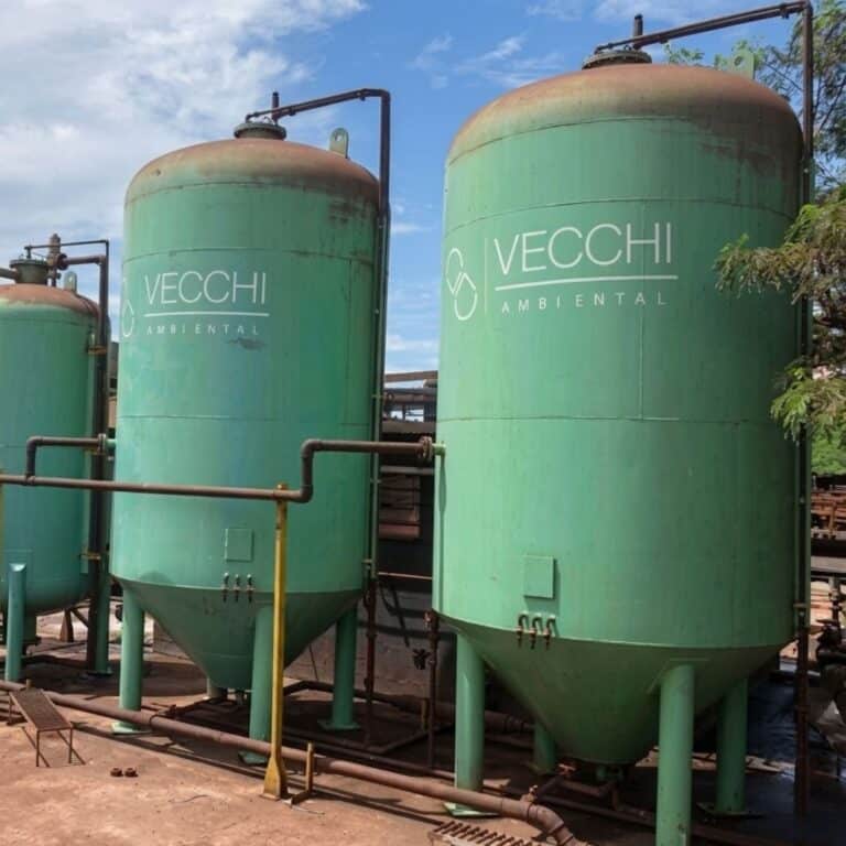 Efluente com Metais Pesados Vecchi Ambiental