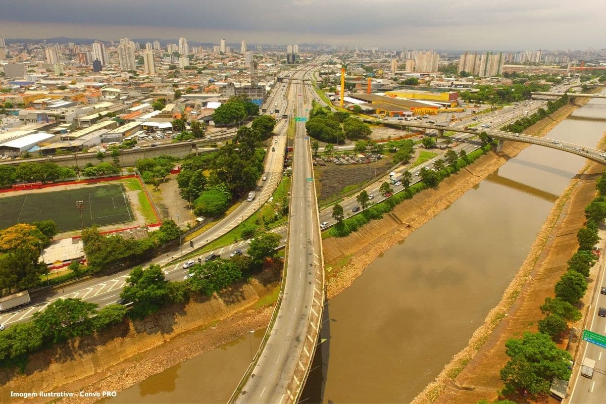 Rio Tietê não tem trecho livre de contaminação, diz SOS Mata Atlântica