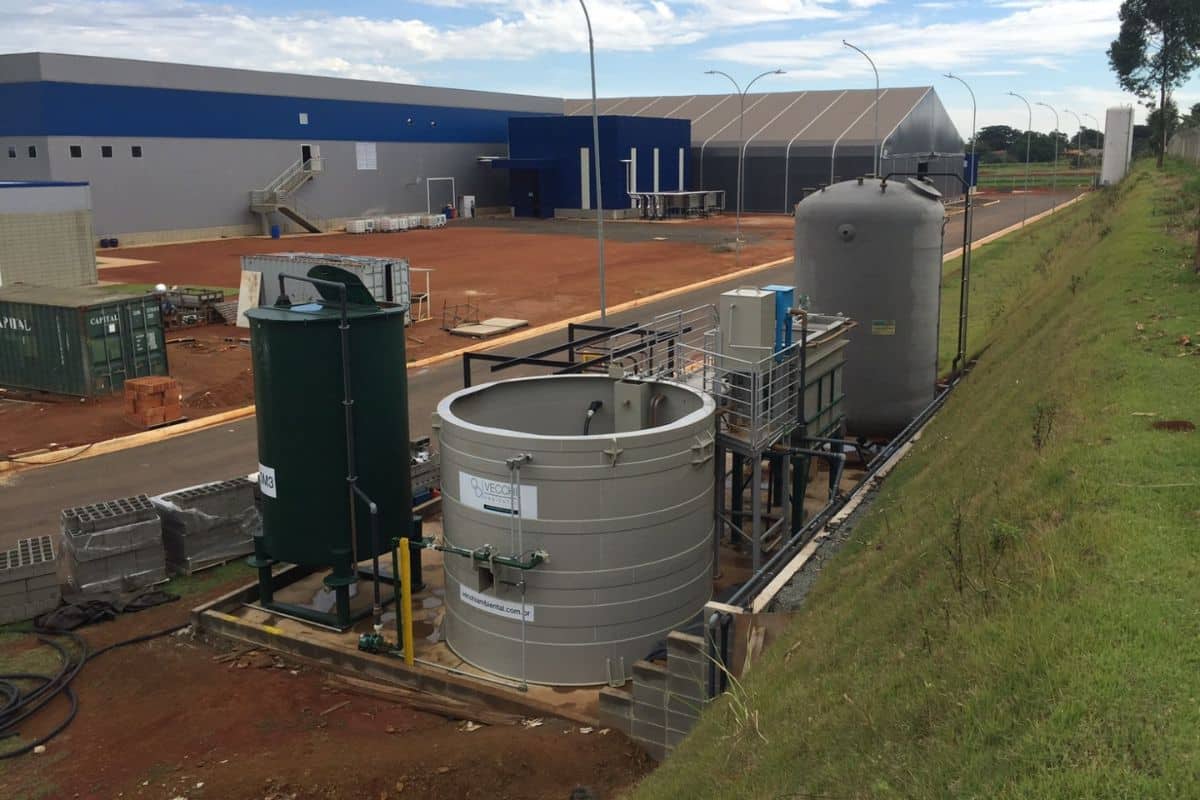 Efluentes da indústria de fertilizantes soluções desenvolvidas pela Vecchi Ambiental para o tratamento de altas cargas químicas