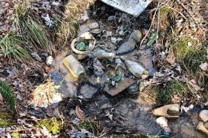 Semasa retira 500 t de lixo de córrego em Santo André